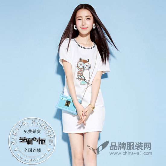夏天穿芝麻e柜的衣服 做一個純潔美好的白衣少女